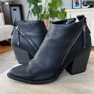 Target Brand Size 7 black booties
